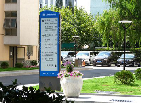 湘乡哪些因素影响宣传栏的制作？